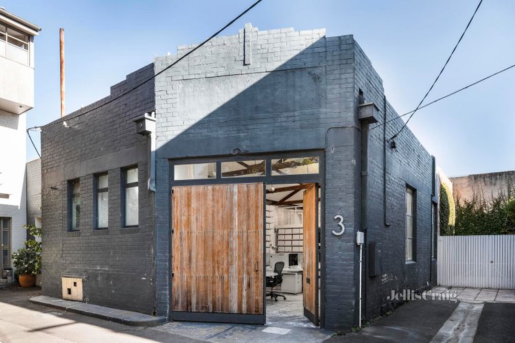 3 Moss Place North Melbourne 3051