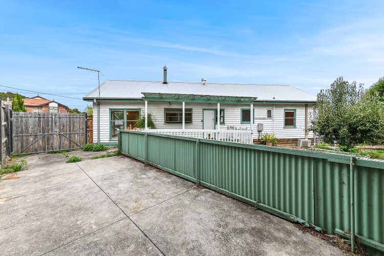 3 Olympic Court Forest Hill 3131