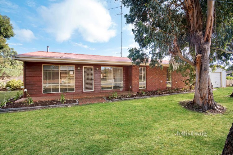 3 Quinta Drive Mount Clear 3350