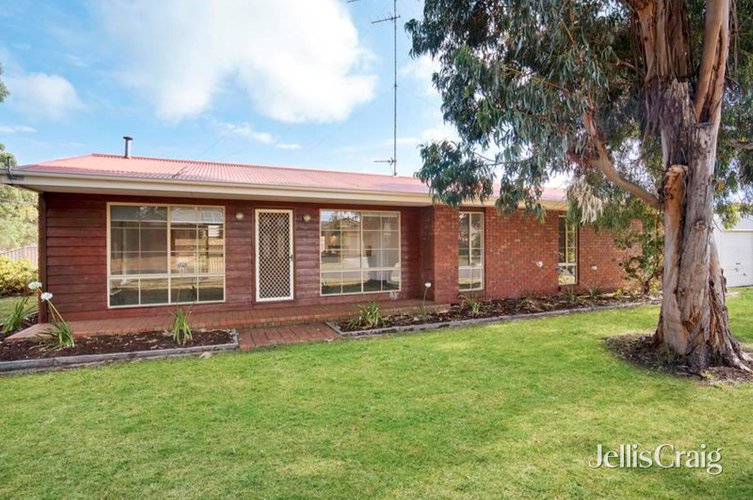 3 Quinta Drive  Mount Clear 3350