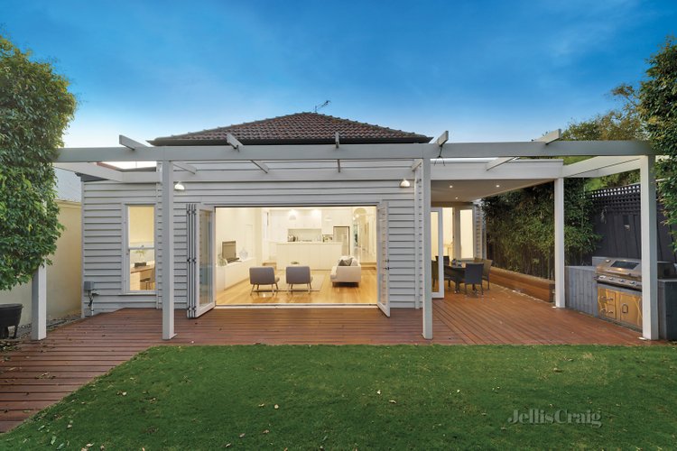 3 Salisbury Grove Hawthorn 3122