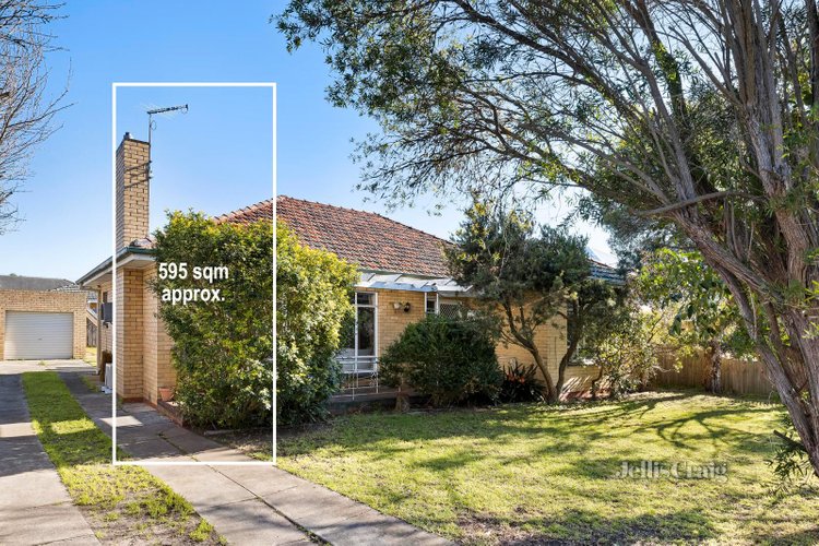 3 Sandra Grove Bentleigh 3204