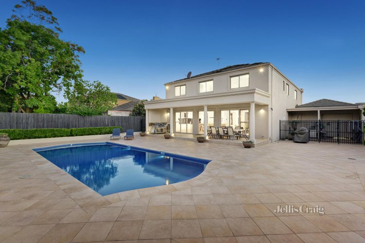 3 Seaview Street Mount Waverley 3149