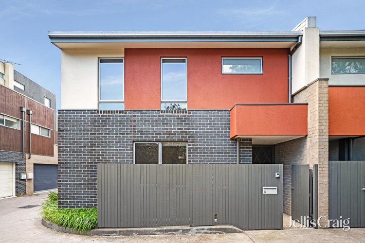 3 Silverbanks Grove Mentone 3194