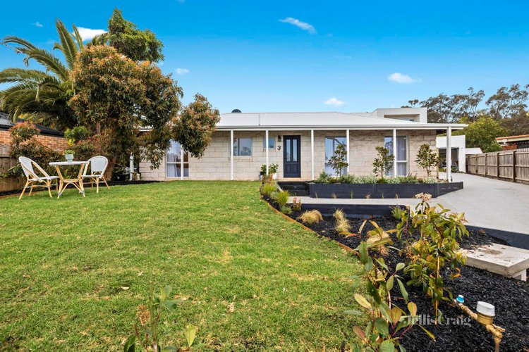 3 Sovereign Court Mornington 3931