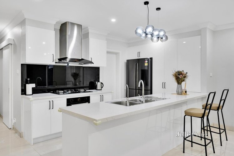 3 Susan Court Mount Waverley 3149