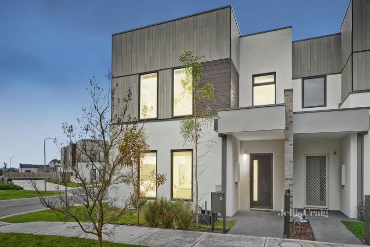 3 Thompson Crescent Chirnside Park 3116