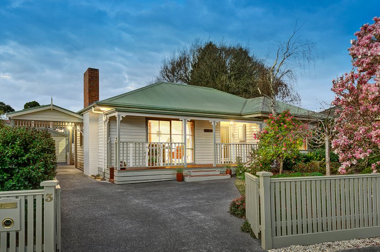 3 Wave Avenue Mount Waverley 3149