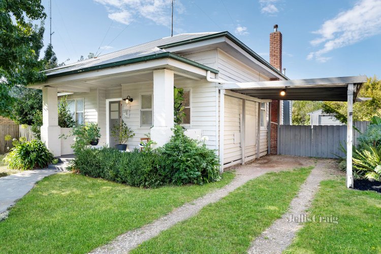 3 Winter Street Redan 3350