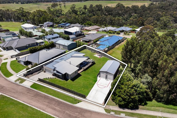 30 Campbell Grove, Lake&nbsp;Bunga