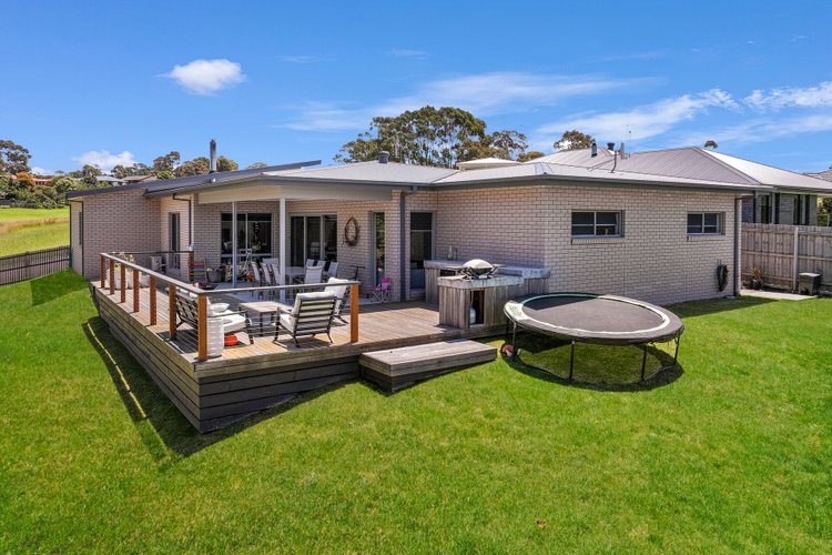 30 Campbell Grove, Lake&nbsp;Bunga