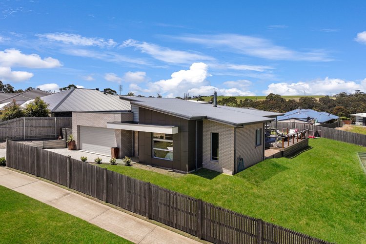 30 Campbell Grove, Lake&nbsp;Bunga