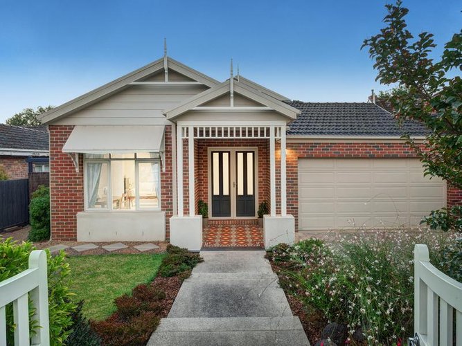 30 Chaleyer Street Glen Iris 3146