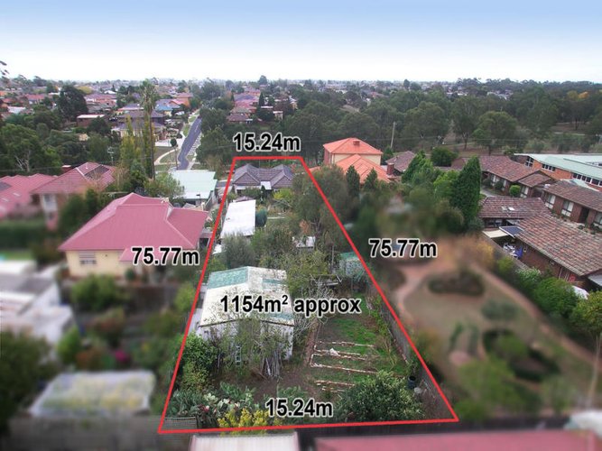 30 CORNWALL Road Pascoe Vale 3044