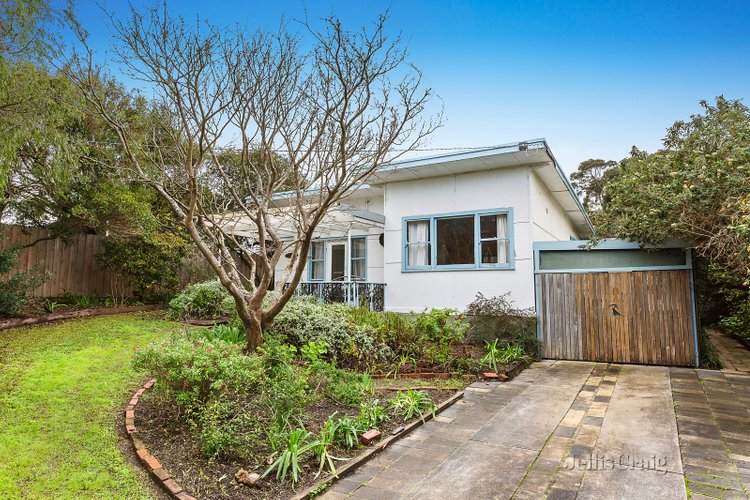 30 Ellesmere Street Blairgowrie 3942