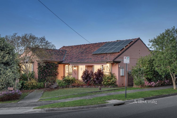 30 Farquharson Street Mount Waverley 3149