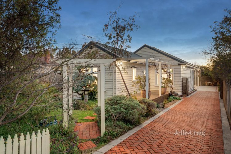 30 Maple Street Blackburn 3130