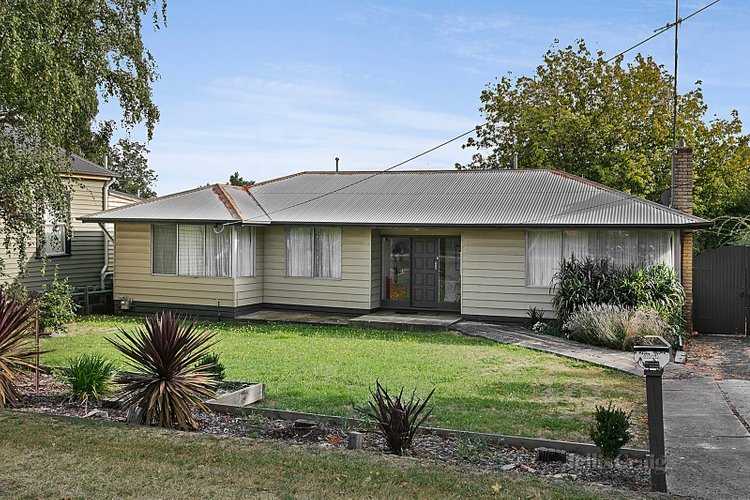 30 Mitchell Street Kyneton 3444