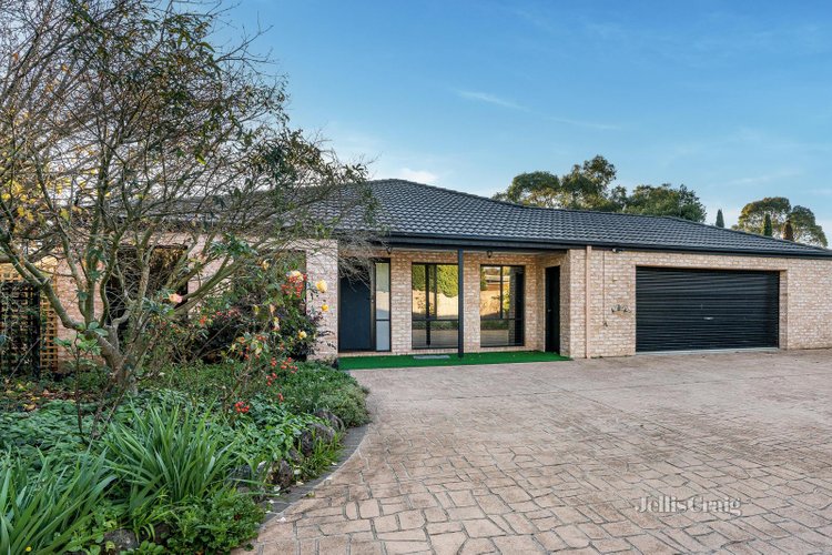 30 Noah Close Mornington 3931