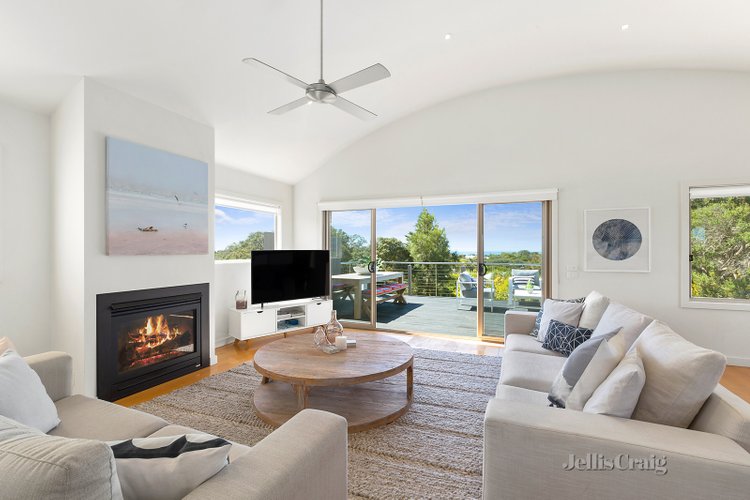 30 Seaview Street Blairgowrie 3942