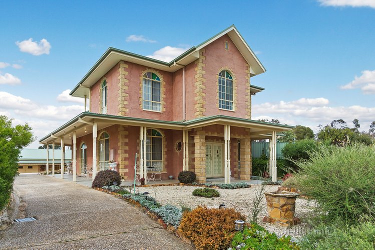 30 Wilkie Street Castlemaine 3450