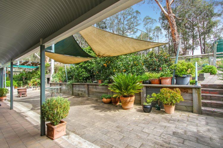 300 Great Alpine Road, Bruthen