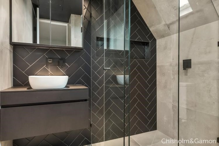 301/3 Docker Street Elwood 3184