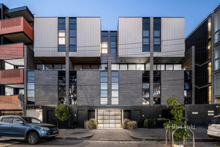 302 106 Munster Terrace North Melbourne 3051