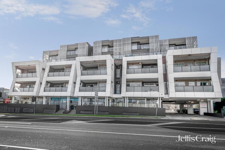 302 339 Mitcham Road Mitcham 3132