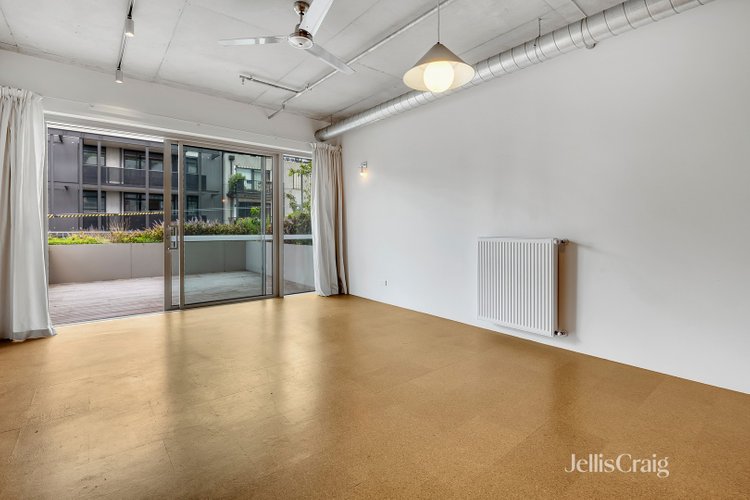 302/5 Ilhan Lane Brunswick 3056