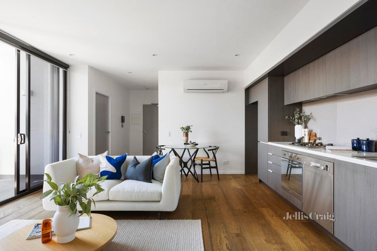 302 94 Canning Street Carlton 3053