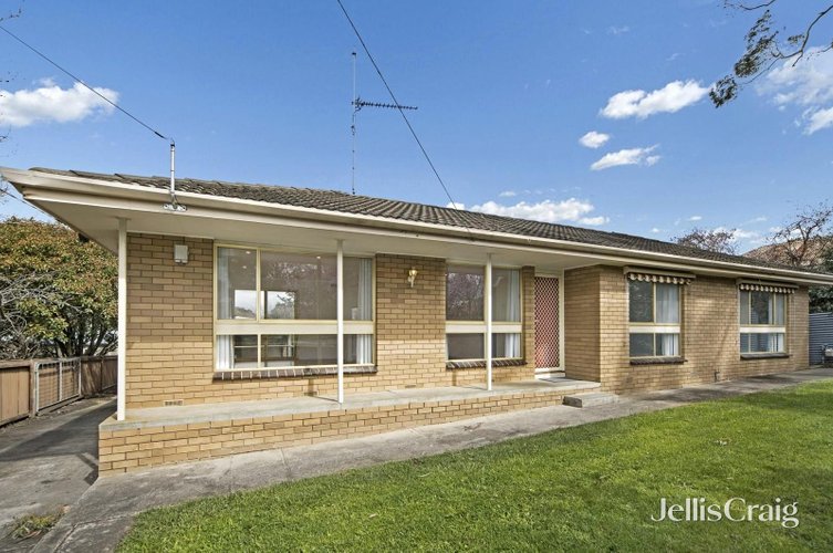 303 Herriott Street  Buninyong 3357