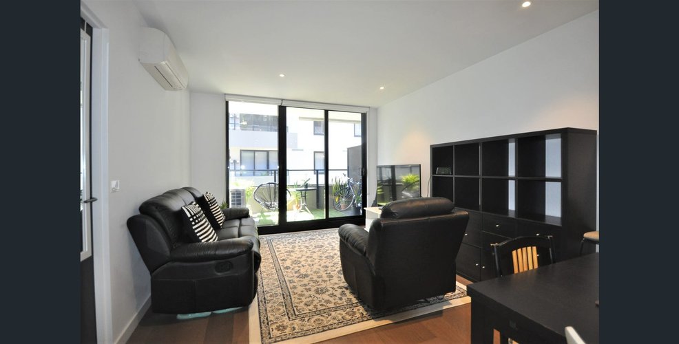 303/22 Barkly Street  Brunswick East 3057