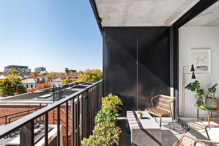 303 239 Napier Street Fitzroy 3065