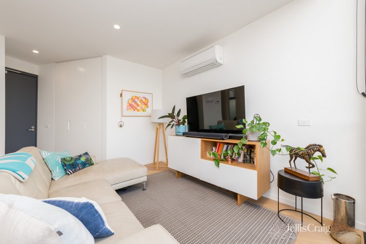 303/247 Gold Street Clifton Hill 3068