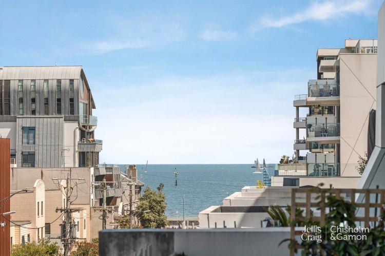 303 77 Nott Street Port Melbourne 3207