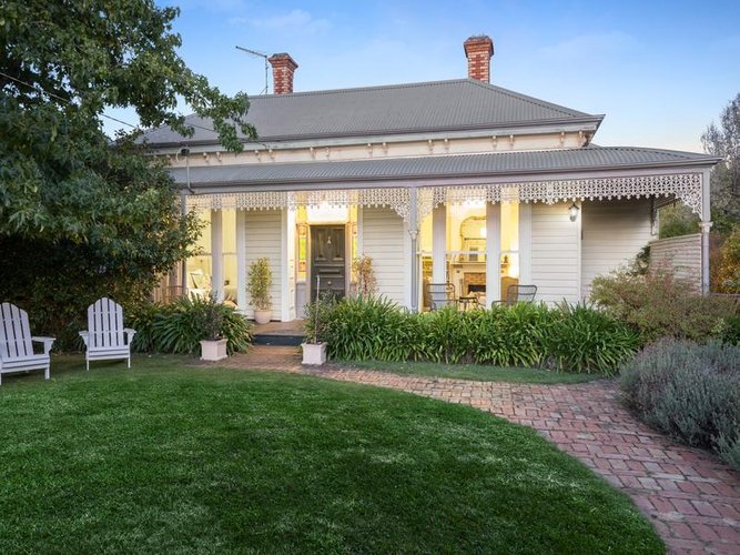 304 Drummond Street North Ballarat Central 3350