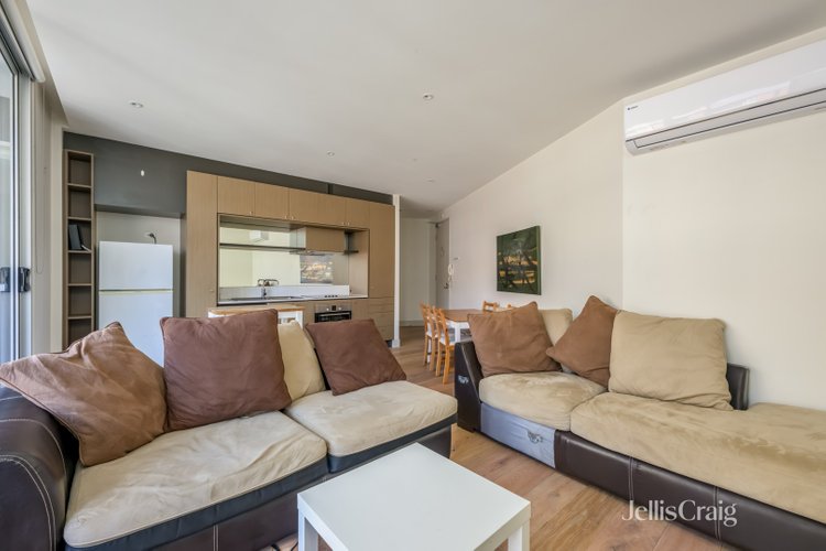 304/111 Leicester Street Carlton 3053