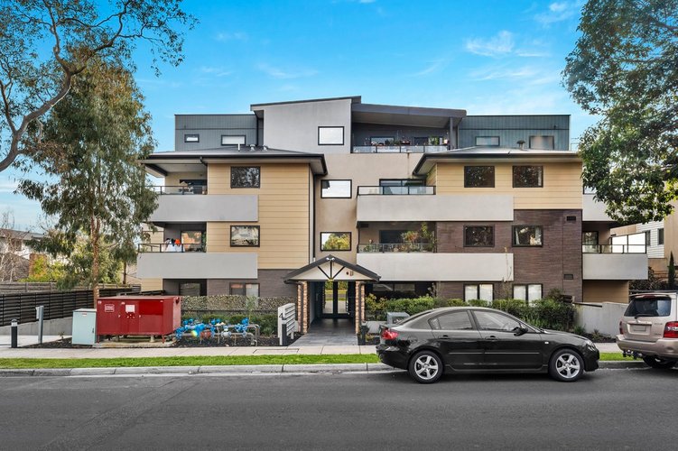 304/4 Alfrick Road  Croydon 3136