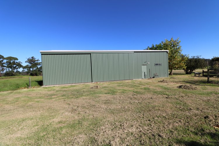 305 Mitchells Road, Newmerella