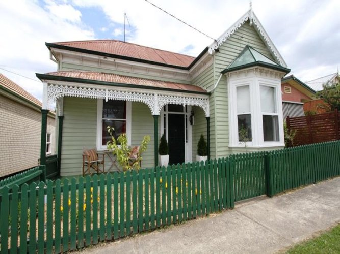 305 Neill Street Soldiers Hill 3350