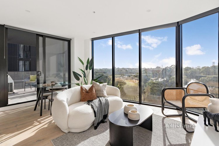 306b 4 Joseph Road Footscray 3011