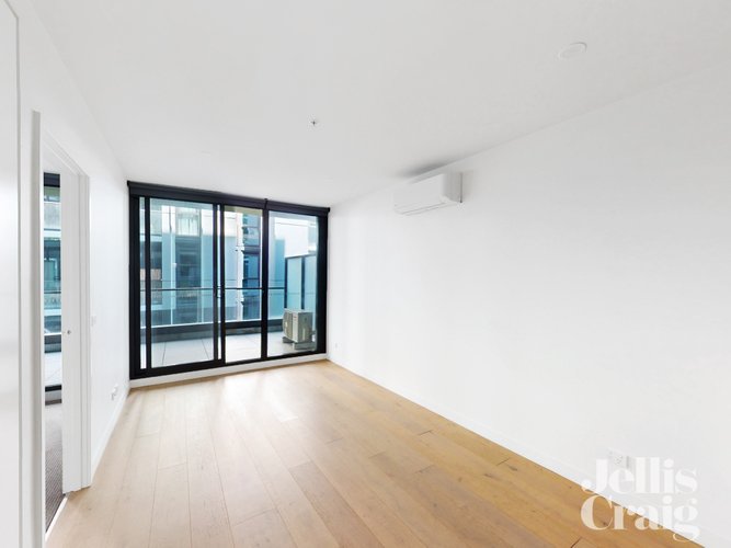 307/3 Olive York Way  Brunswick West 3055