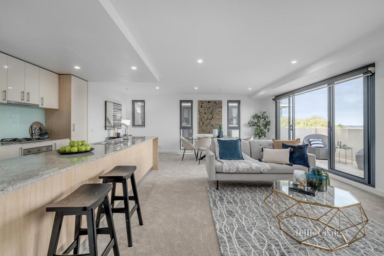 307 8 Clay Drive Doncaster 3108