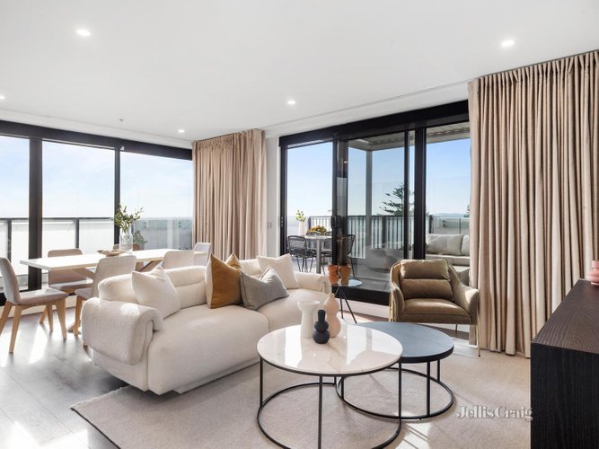 309 5 Sovereign Point Court Doncaster 3108