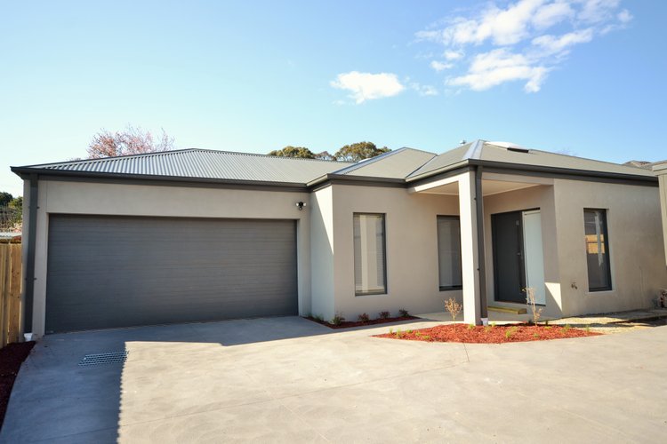 30A Zina Grove  Mooroolbark 3138