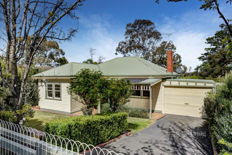 31 Beaconsfield Road Briar Hill 3088