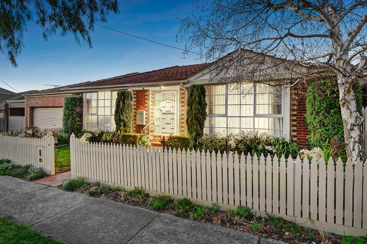 31 Beverley Street Doncaster East 3109