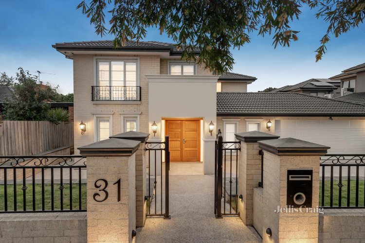 31 Clivejay Street Glen Waverley 3150