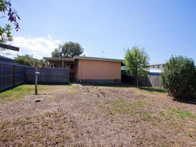 31 Darian Road, Torquay